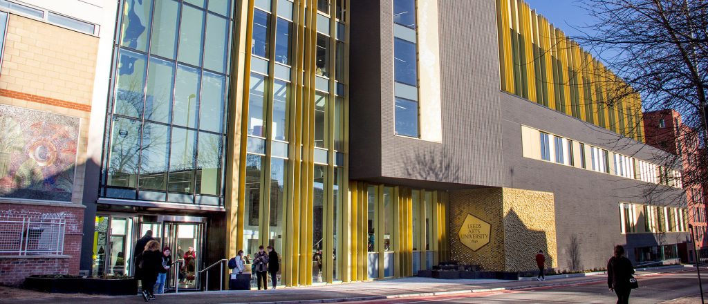 LEEDS ARTS UNIVERSITY ENGLISH LANGUAGE REQUIREMENTS visual data 8